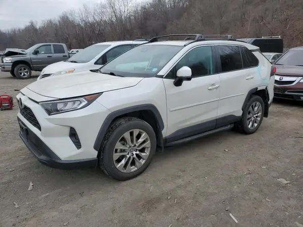 2T3A1RFV8MW223056 2021 TOYOTA RAV 4 - Image 1