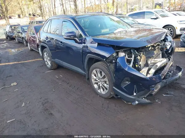 2T3A1RFV8MW241380 2021 TOYOTA RAV 4 - Image 1