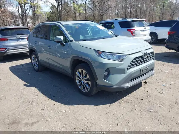 2T3A1RFV8MW244151 2021 TOYOTA RAV 4 - Image 1