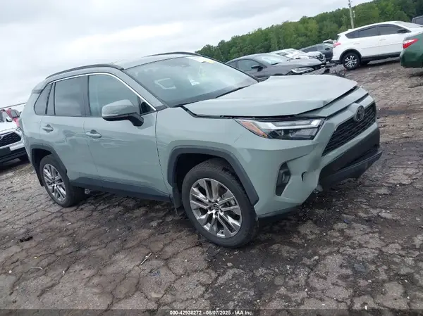 2T3A1RFV8PW379313 2023 TOYOTA RAV 4 - Image 1