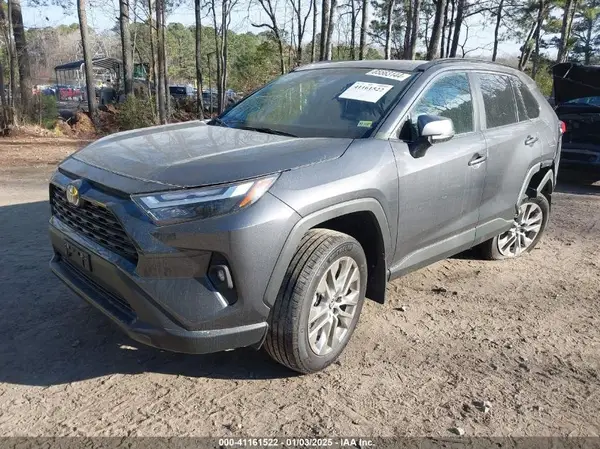 2T3A1RFV8RW488230 2024 TOYOTA RAV 4 - Image 2