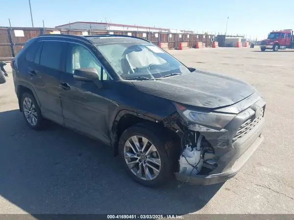 2T3A1RFV9LW124342 2020 TOYOTA RAV 4 - Image 1