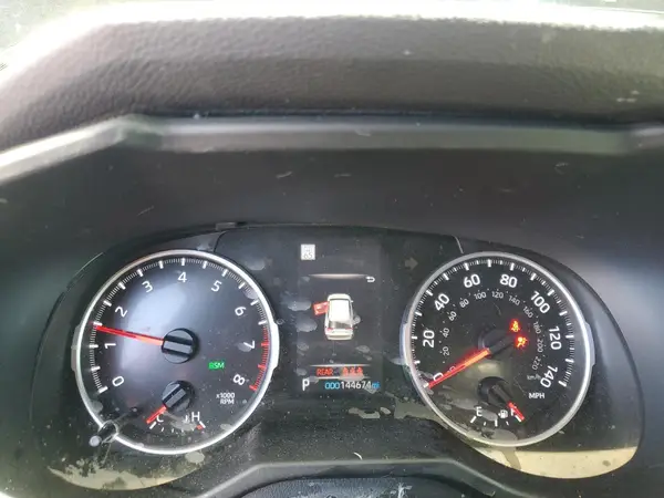 2T3A1RFV9LW133414 2020 TOYOTA RAV 4 - Image 8