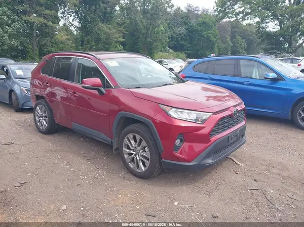 2T3A1RFV9MW177155 2021 TOYOTA RAV 4 - Image 1