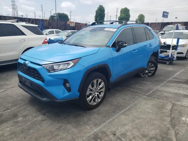 2T3A1RFV9MW188379 2021 TOYOTA RAV 4 - Image 1