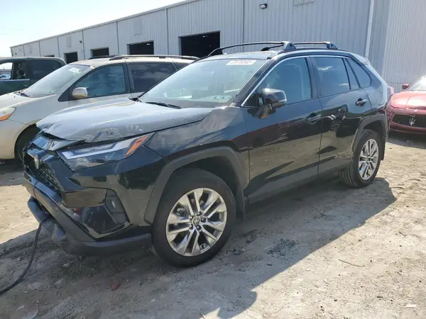 2T3A1RFV9PC390368 2023 TOYOTA RAV 4 - Image 1