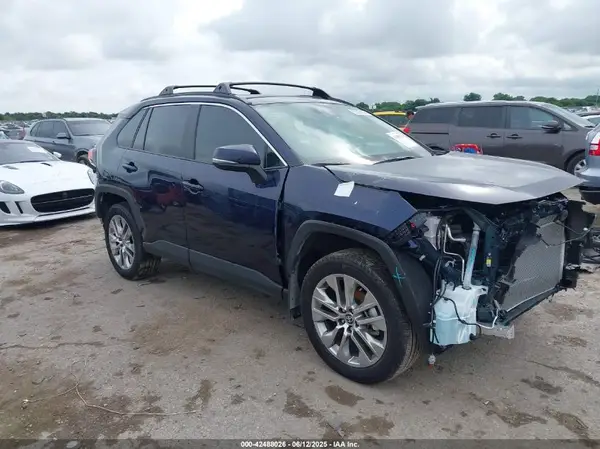 2T3A1RFV9SW496696 2025 TOYOTA RAV 4 - Image 1