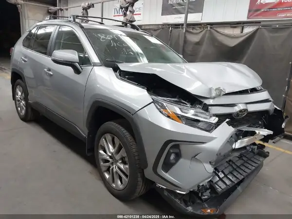 2T3A1RFV9SW522259 2025 TOYOTA RAV 4 - Image 1