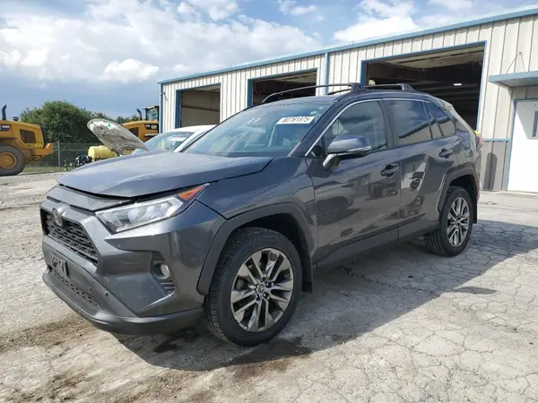 2T3A1RFVXKW080611 2019 TOYOTA RAV 4 - Image 1