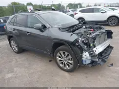2T3A1RFVXMC194712 2021 TOYOTA RAV 4