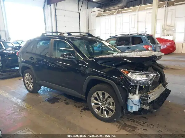 2T3A1RFVXMC254326 2021 TOYOTA RAV 4 - Image 1