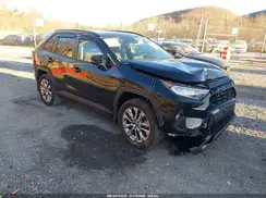2T3A1RFVXMC256058 2021 TOYOTA RAV 4