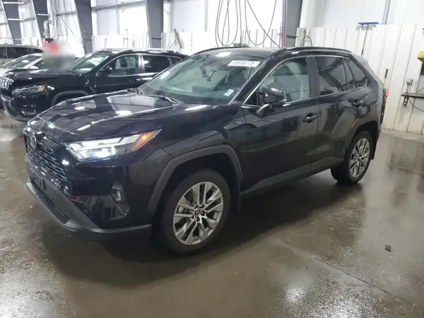 2T3A1RFVXNC316132 2022 TOYOTA RAV 4 - Image 1