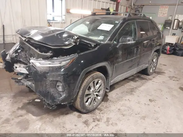 2T3A1RFVXPC355287 2023 TOYOTA RAV 4 - Image 2