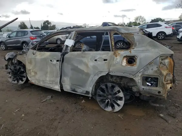 2T3A1RFVXRW430992 2024 TOYOTA RAV 4 - Image 2