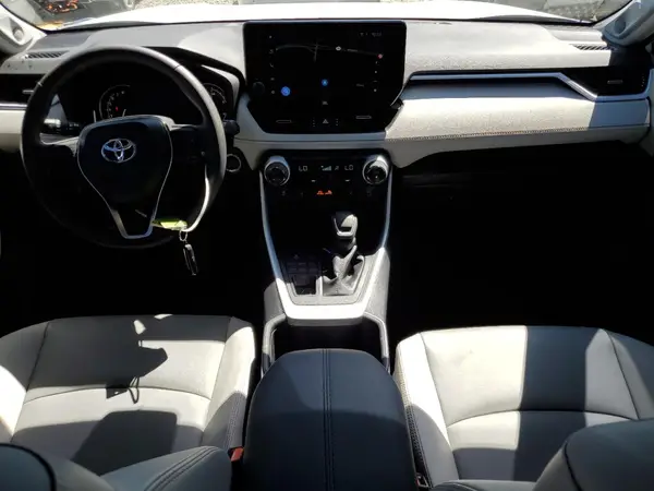 2T3A1RFVXRW491632 2024 TOYOTA RAV 4 - Image 8