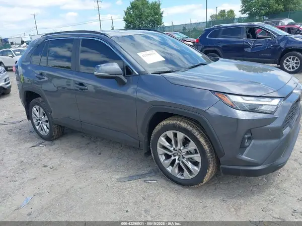 2T3A1RFVXSC509876 2025 TOYOTA RAV 4 - Image 1