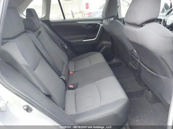 2T3B1RFV0NC300770 2022 TOYOTA RAV 4 - Image 8