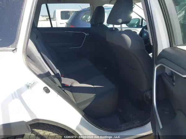 2T3B1RFV1MC170920 2021 TOYOTA RAV 4 - Image 8