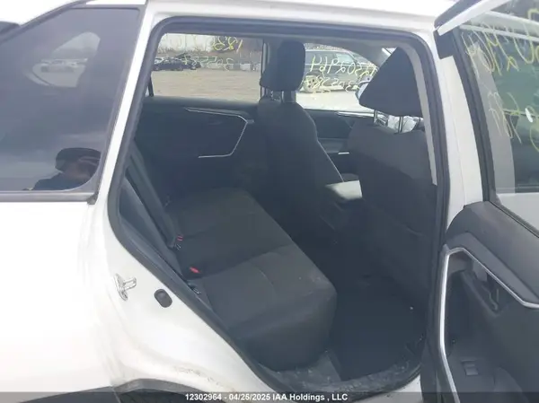 2T3B1RFV1NC305587 2022 TOYOTA RAV 4 - Image 8