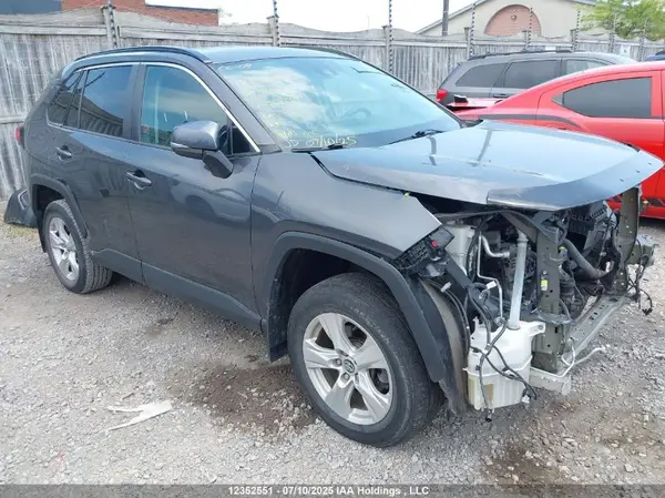 2T3B1RFV2KW068134 2019 TOYOTA RAV 4 - Image 1