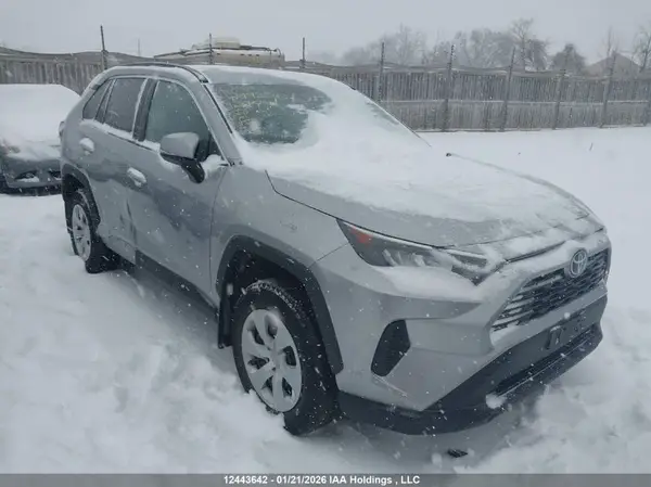 2T3B1RFV3LC134791 2020 TOYOTA RAV 4 - Image 1