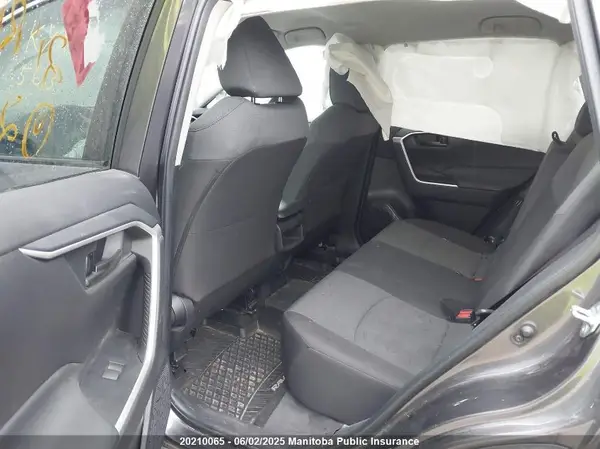 2T3B1RFV3MC252678 2021 TOYOTA RAV 4 - Image 8