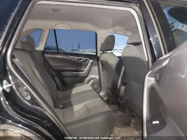 2T3B1RFV3NW303824 2022 TOYOTA RAV 4 - Image 8