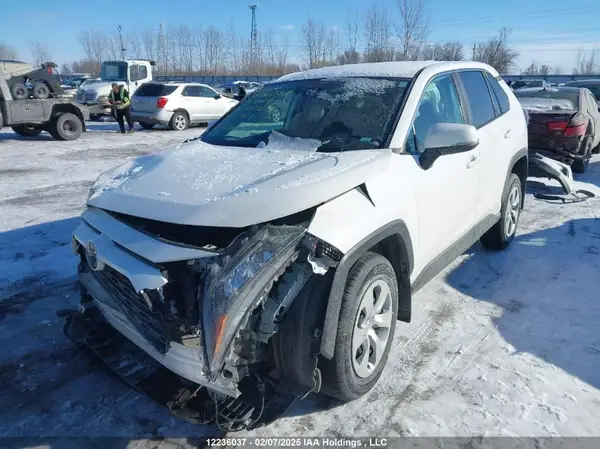 2T3B1RFV3PC343275 2023 TOYOTA RAV 4 - Image 2