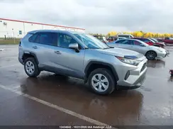 2T3B1RFV5RC423647 2024 TOYOTA RAV 4