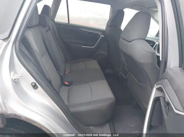 2T3B1RFV6MC175840 2021 TOYOTA RAV 4 - Image 8