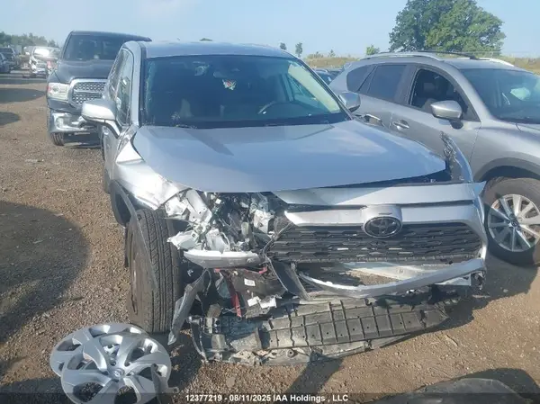 2T3B1RFV6PC334683 2023 TOYOTA RAV 4 - Image 1