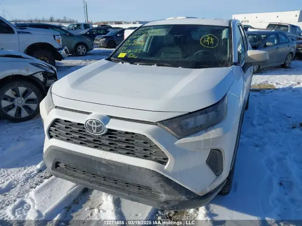 2T3B1RFV7RC410544 2024 TOYOTA RAV 4 - Image 2