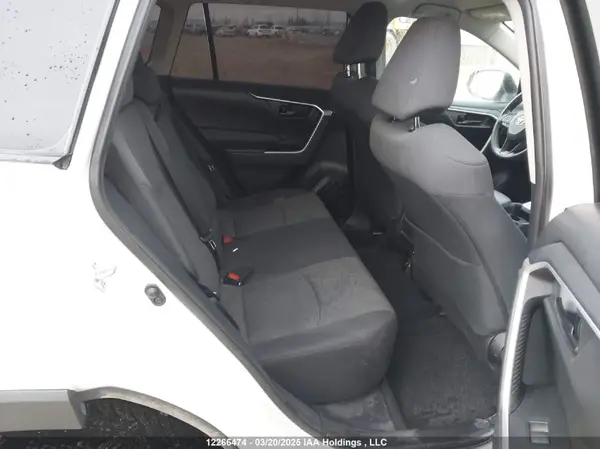 2T3B1RFV9MC186606 2021 TOYOTA RAV 4 - Image 8