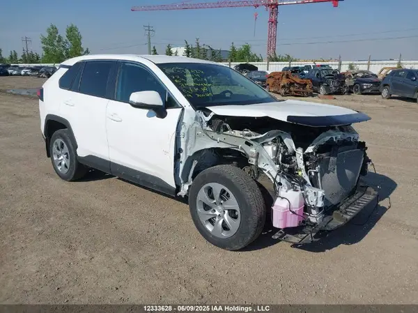 2T3B1RFV9NC307507 2022 TOYOTA RAV 4 - Image 1