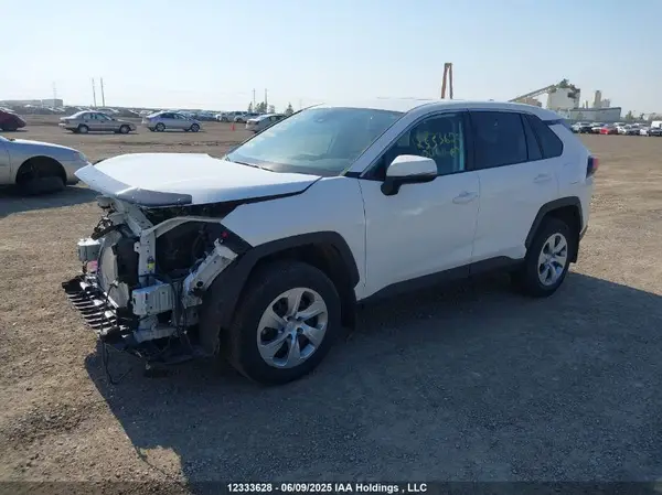 2T3B1RFV9NC307507 2022 TOYOTA RAV 4 - Image 2