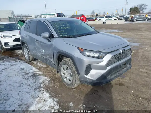 2T3B1RFVXPC383661 2023 TOYOTA RAV 4 - Image 1