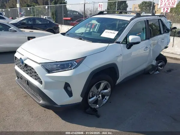 2T3B6RFV0MW023567 2021 TOYOTA RAV 4 - Image 2