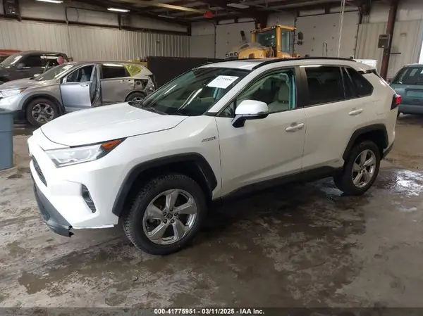 2T3B6RFV1MW022220 2021 TOYOTA RAV 4 - Image 2