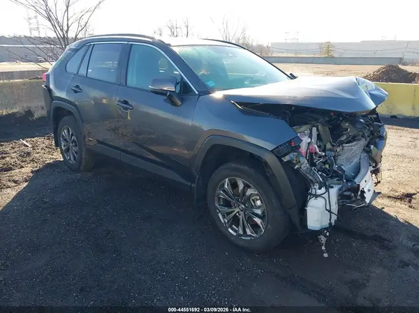 2T3B6RFV2RW073345 2024 TOYOTA RAV 4 - Image 1