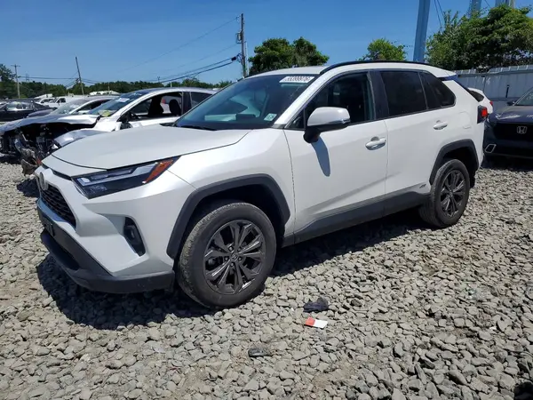 2T3B6RFV2RW081669 2024 TOYOTA RAV 4 - Image 1