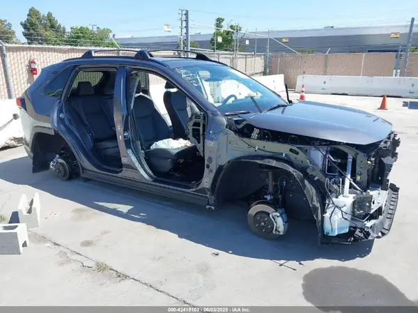 2T3B6RFV4RW048222 2024 TOYOTA RAV 4 - Image 1