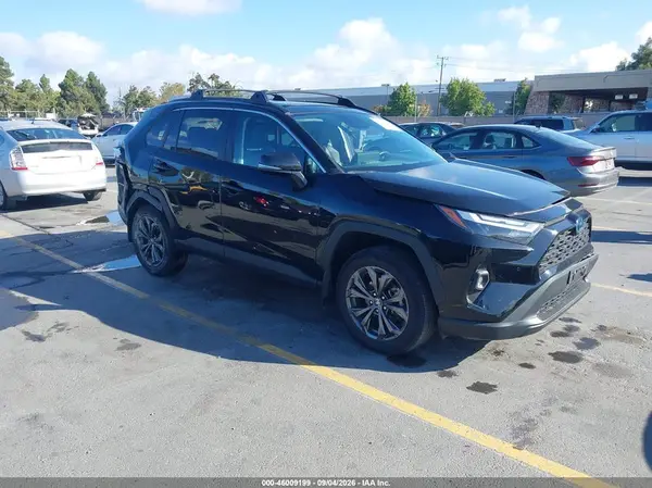 2T3B6RFV4RW058121 2024 TOYOTA RAV 4 - Image 1