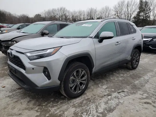 2T3B6RFV5NW034498 2022 TOYOTA RAV 4 - Image 1
