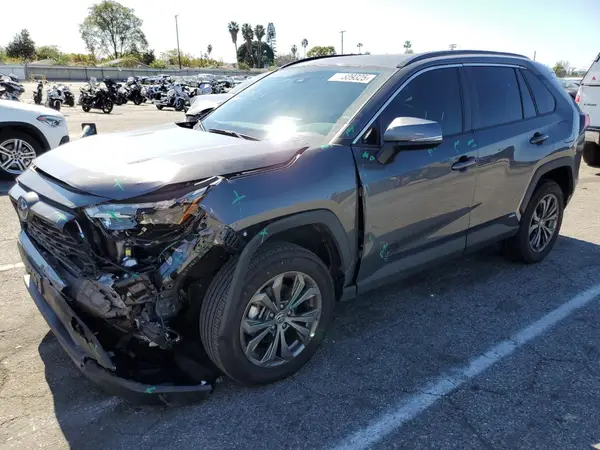 2T3B6RFV5NW035201 2022 TOYOTA RAV 4 - Image 1