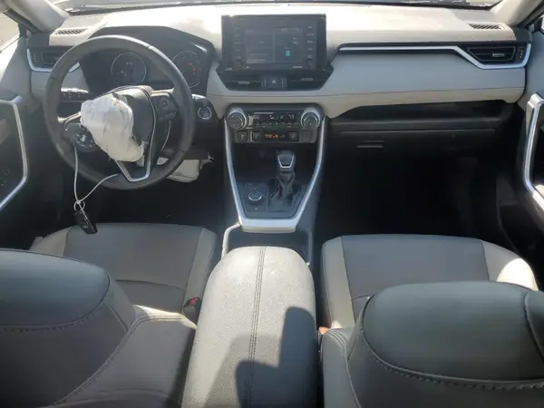 2T3B6RFV6MW024285 2021 TOYOTA RAV 4 - Image 8