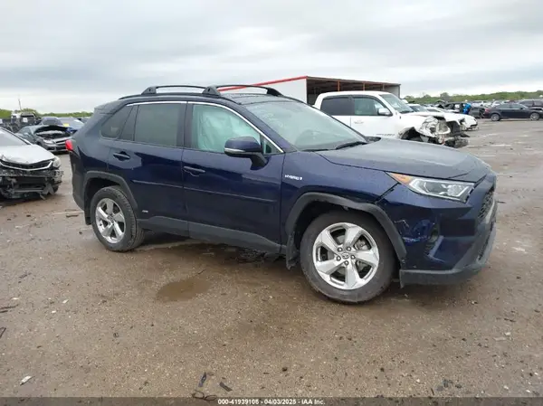 2T3B6RFV6MW025288 2021 TOYOTA RAV 4 - Image 1