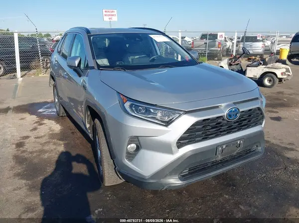 2T3B6RFV8MW028855 2021 TOYOTA RAV 4 - Image 1