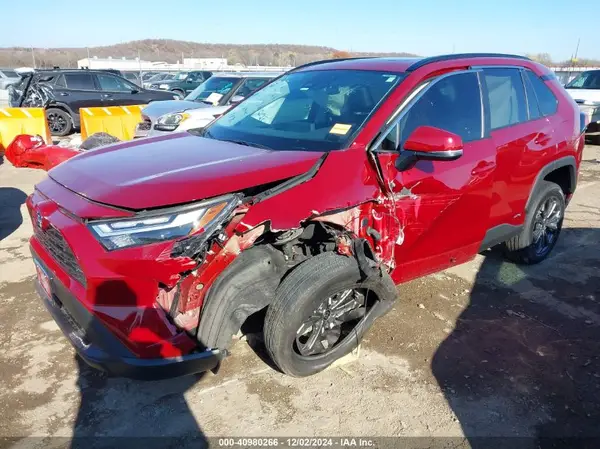 2T3B6RFV8NW037413 2022 TOYOTA RAV 4 - Image 2