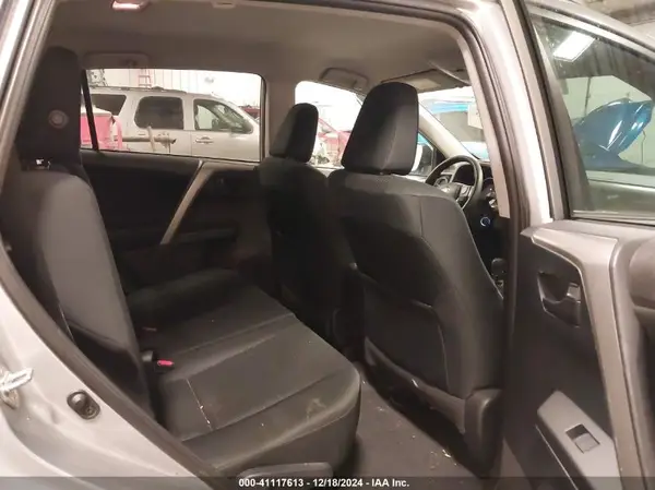 2T3BFREV0GW420444 2016 TOYOTA RAV 4 - Image 8